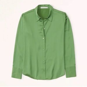 NWT Abercrombie Long-Sleeve Satin Button-Up Shirt